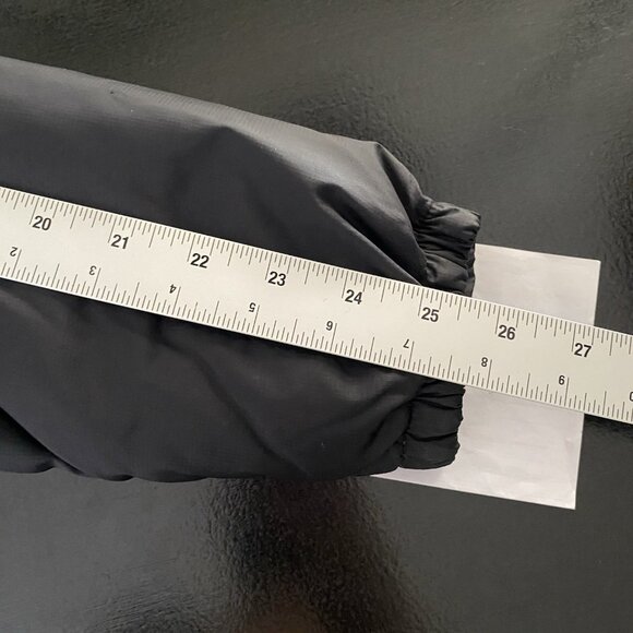 Cabela's 650 Fill Goose Down Puffer Jacket Size M Quilted Winter Coat Navy Black - Picture 12 of 13